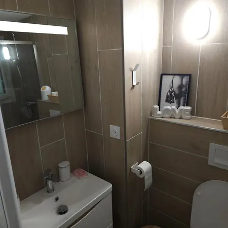 아파트 Cap D'agde - Estivales - Proche Naturiste - Terrasse - Wifi - Parking - Piscine - Clim *