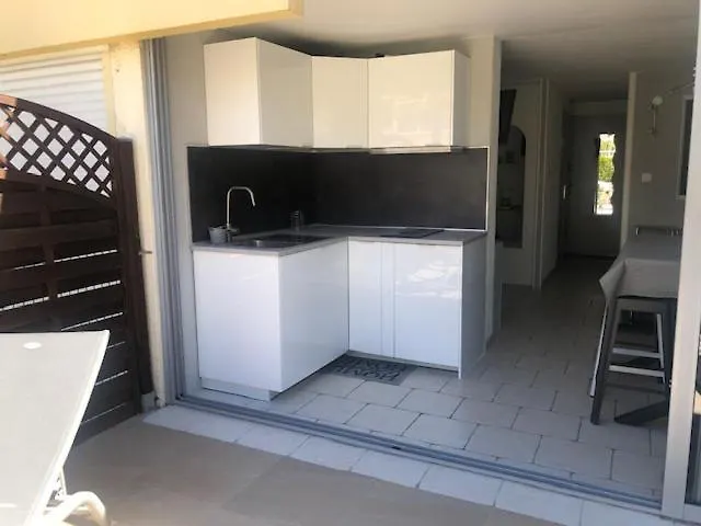 Apartman Cap D'agde - Estivales - Proche Naturiste - Terrasse - Wifi - Parking - Piscine - Clim