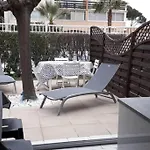 Cap D'agde - Estivales - Proche Naturiste - Terrasse - Wifi - Parking - Piscine - Clim 아파트 아그