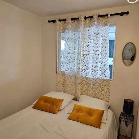 Cap D'agde - Estivales - Proche Naturiste - Terrasse - Wifi - Parking - Piscine - Clim 公寓 阿格德