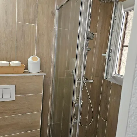 Cap D'agde - Estivales - Proche Naturiste - Terrasse - Wifi - Parking - Piscine - Clim 아파트 아그